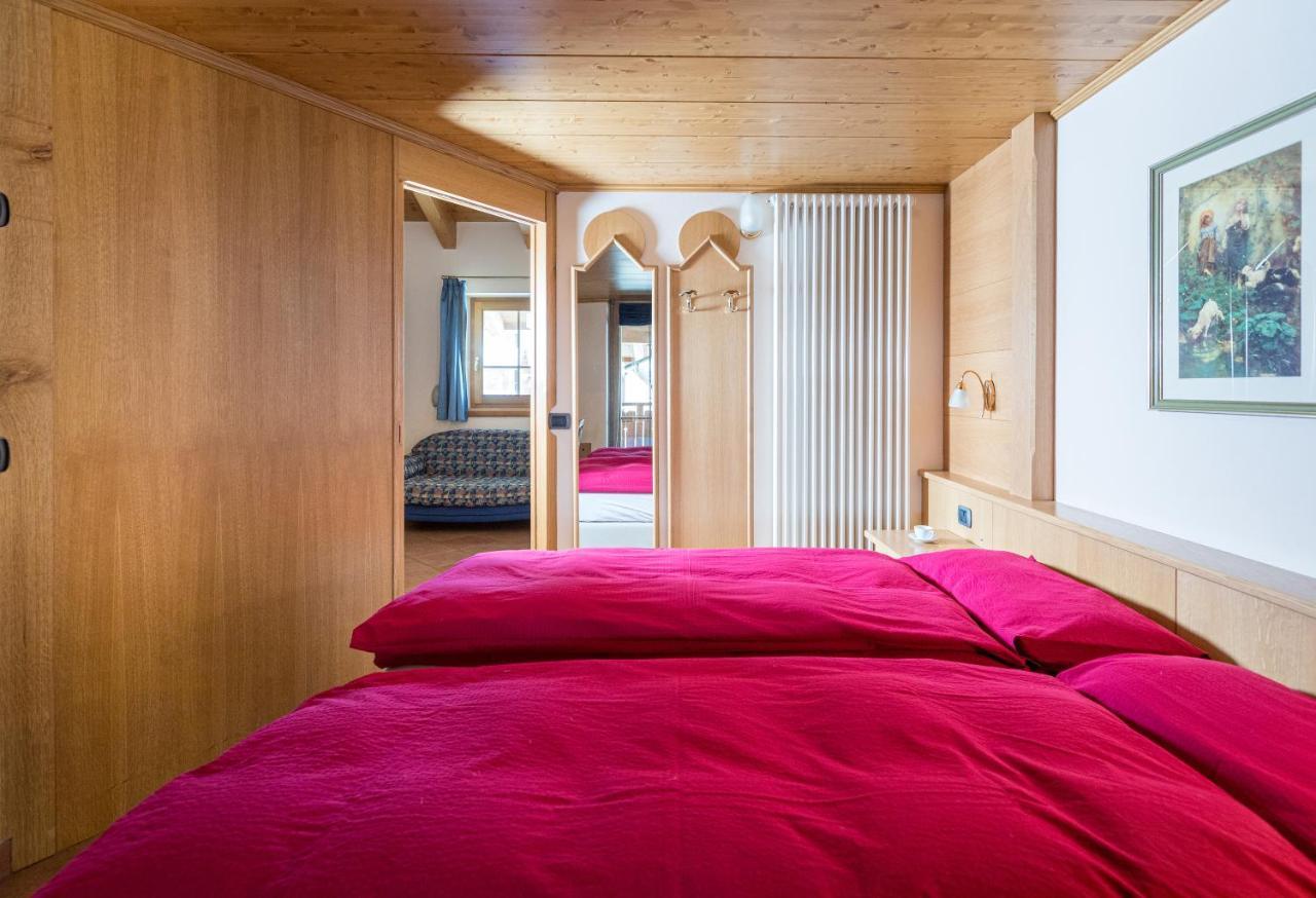 Miky House - Appartamenti Abar Livigno Exteriör bild