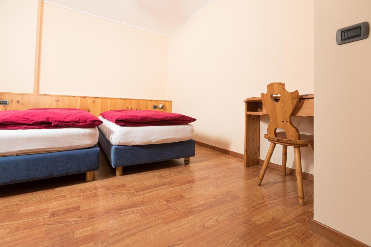 Miky House - Appartamenti Abar Livigno Exteriör bild