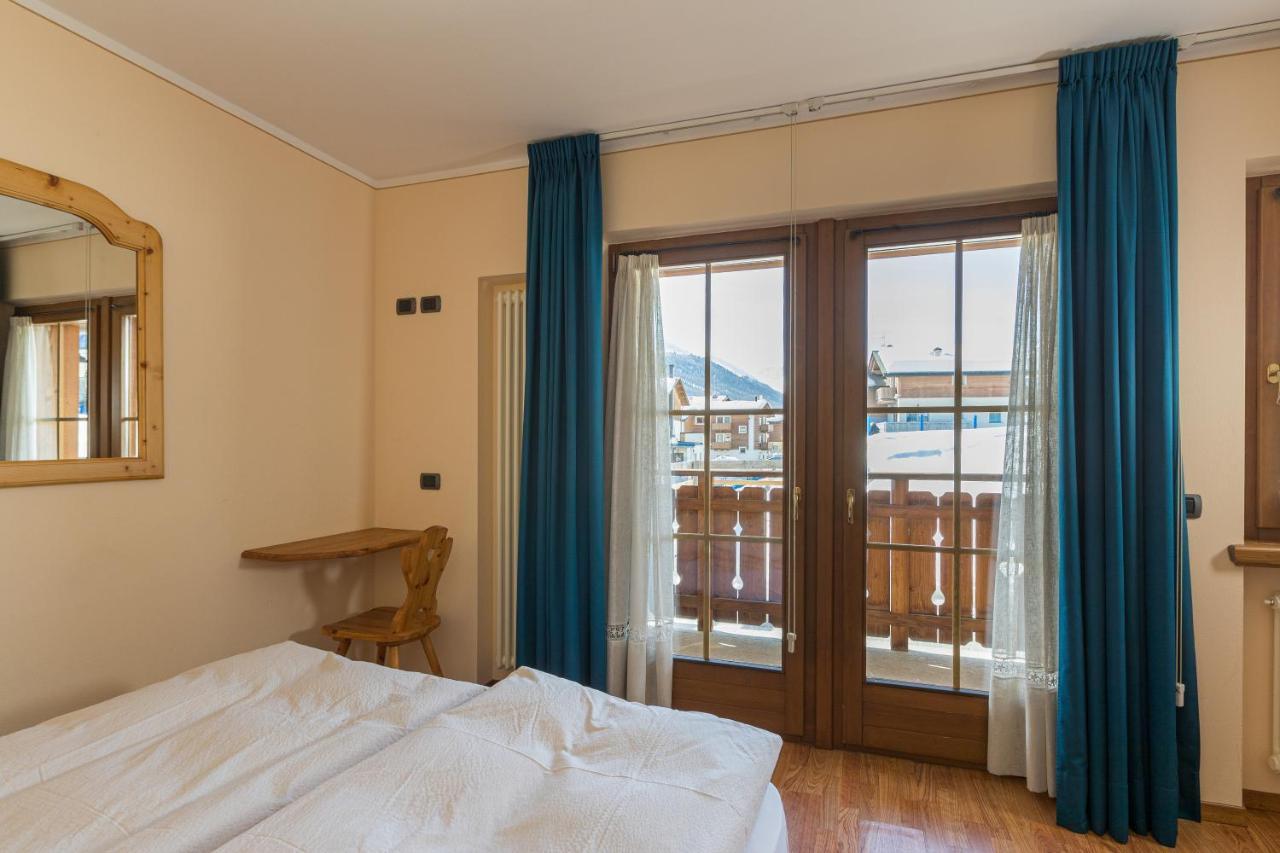 Miky House - Appartamenti Abar Livigno Exteriör bild