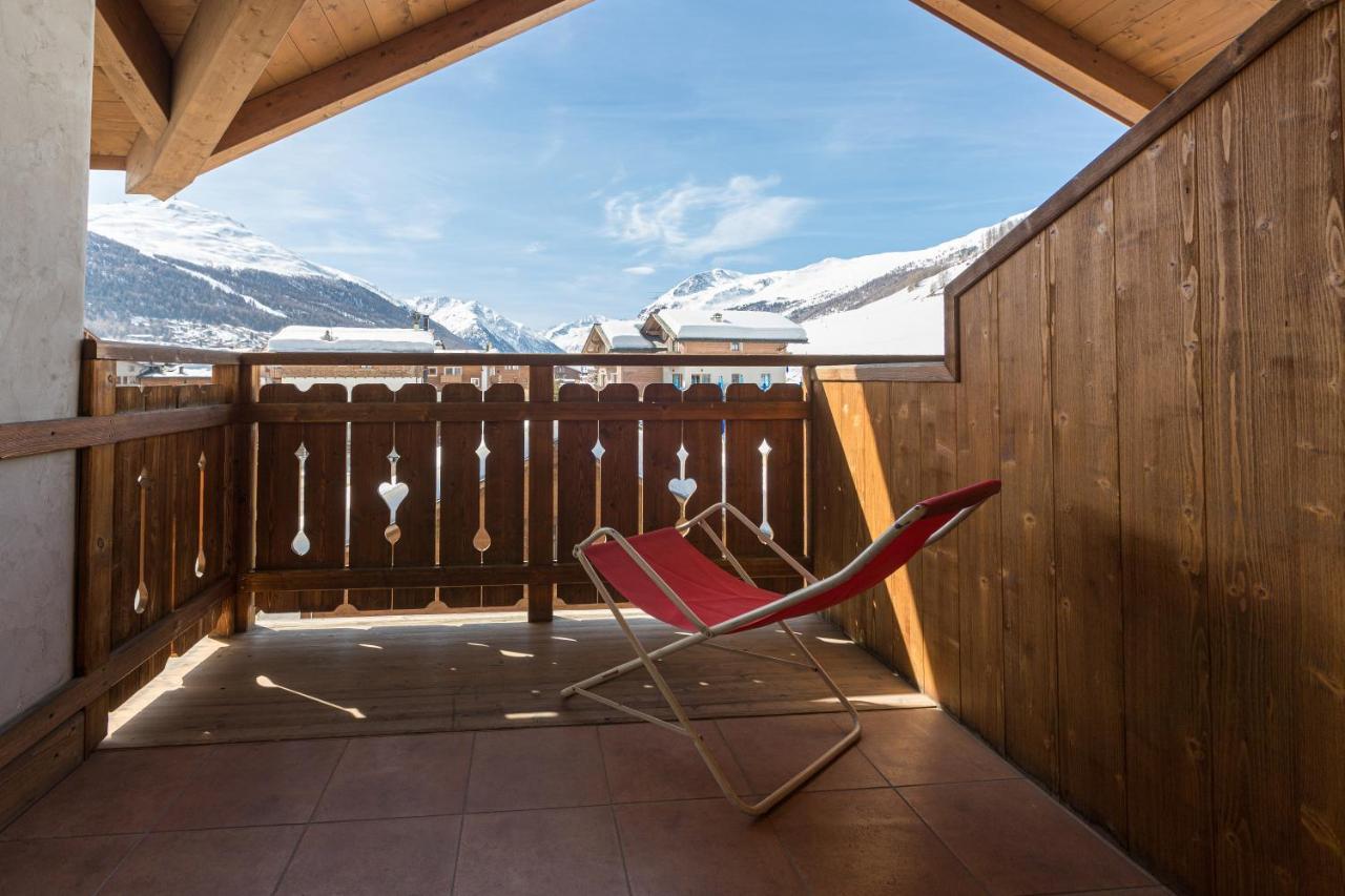 Miky House - Appartamenti Abar Livigno Exteriör bild