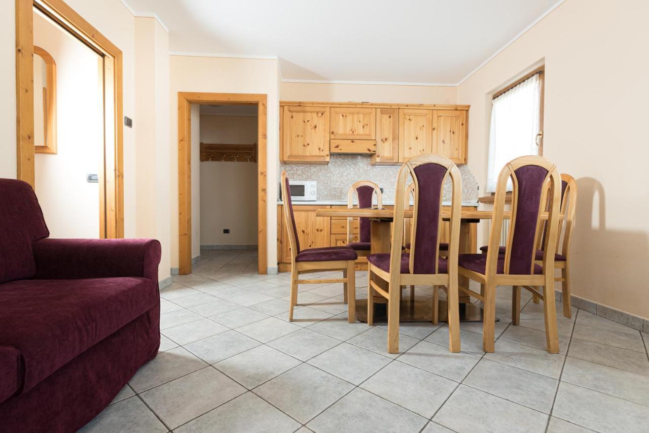 Miky House - Appartamenti Abar Livigno Exteriör bild